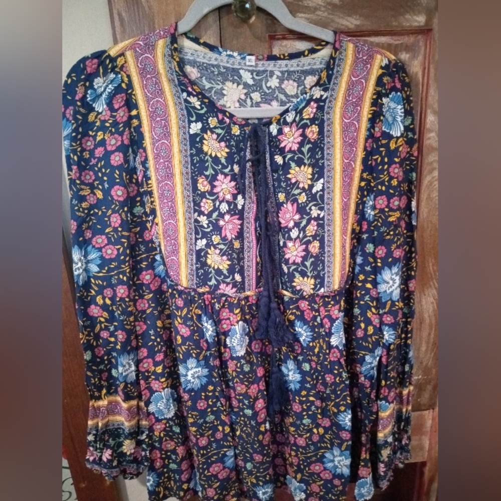 Source Unknown Multicolor Floral Blouse